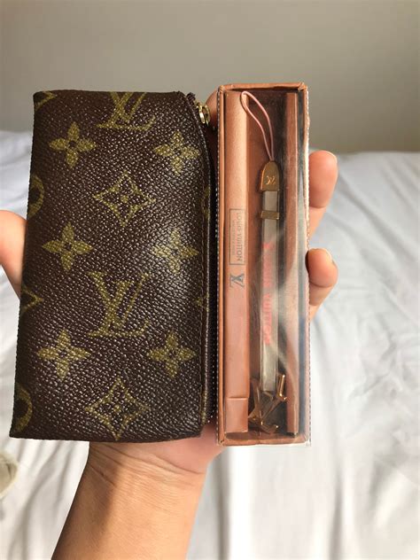 louis vuitton key ring wallet